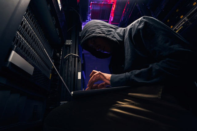 Ilustrasi Cara Melaporkan Penipuan Online, Foto:Unsplash/Getty Images