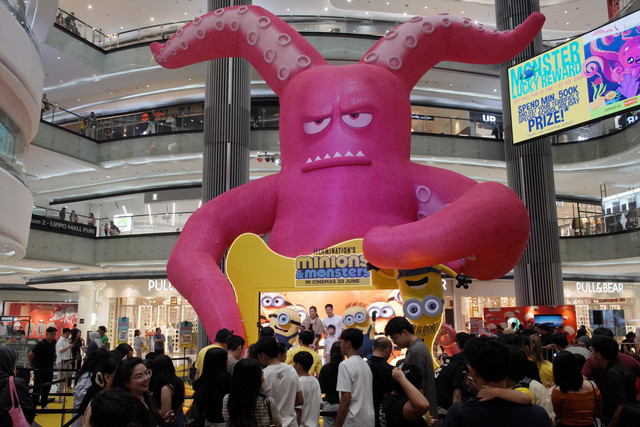 Meet and greet Minions di Lippo Mall Puri dalam rangka liburan sekolah. Foto: Dok. Istimewa