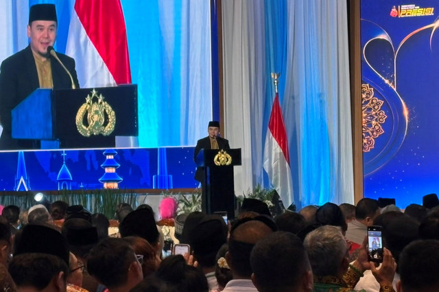 Polri menggelar doa bersama lintas agama menjelang hari Bhayangkara ke-80 di Gedung Auditorium STIK-PTIK Polri, Jakarta Selatan, Selasa (30/6/2026). Foto: Jeni Ritanti/kumparan