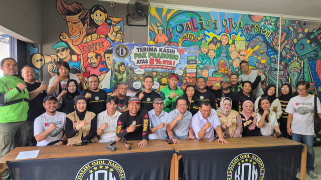 Koalisi Ojol Nasional (KON) bersama 98 Resolution Network menyampaikan apresiasi atas pengimplementasian Peraturan Presiden Nomor 27 Tahun 2026 tentang Perlindungan Pekerja Transportasi Online. Foto: Dok. Istimewa