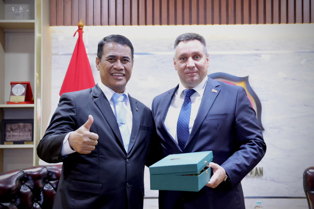 Pertemuan Menteri Pertanian (Mentan) Andi Amran Sulaiman sudah bertemu dengan Menteri Pertanian dan Pangan Republik Belarus, Yuri Gorglov membahas potensi ekspor CPO dan Kakao pada Selasa (30/6/2026). Foto: Dok. Humas Kementan