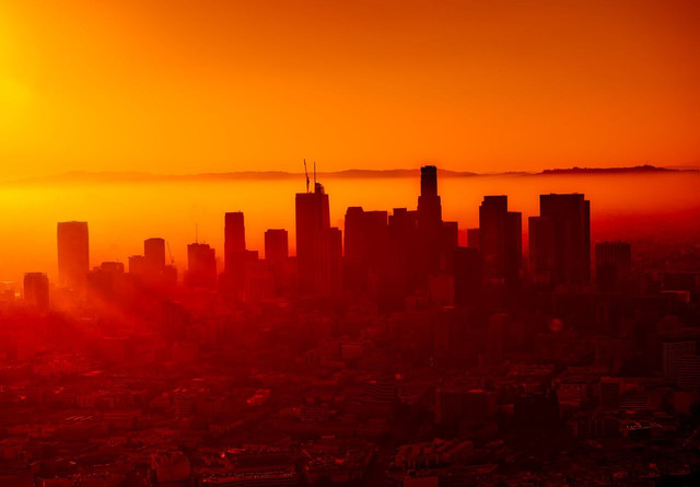 Sumber : Photo by Pixabay: https://www.pexels.com/photo/aerial-photography-of-the-city-237325/