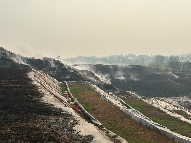 Kondisi terkini Tempat Pembuangan Akhir (TPA) Jatiwaringin, Kabupaten Tangerang, Banten, Kamis (2/7/2026). Foto: Jeni Ritanti/kumparan