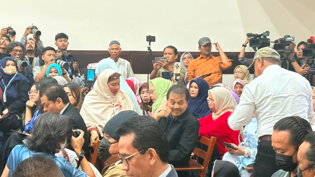 Roy Suryo tiba di Pengadilan Negeri Jakarta Timur untuk menghadiri sidang dr. Tifauzia Tyassuma alias Dokter Tifa, pada Kamis (2/7/2026). Foto: Kevin Daniel/kumparan
