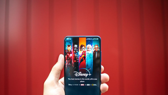 Ilustrasi Drakor The Husband Tayang di Disney+, Foto: Mika Baumeister/Unsplash/kumparanTECH