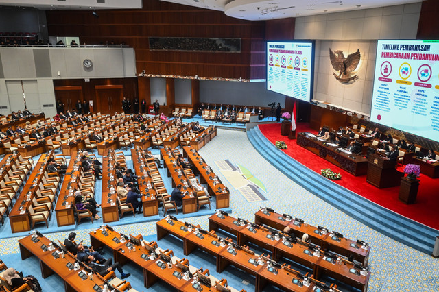 Suasana Rapat Paripurna Ke-22 DPR Masa Persidangan V Tahun Sidang 2025-2026 di Kompleks Parlemen, Senayan, Jakarta, Kamis (2/7/2026). Foto: Rivan Awal Lingga/ANTARA FOTO