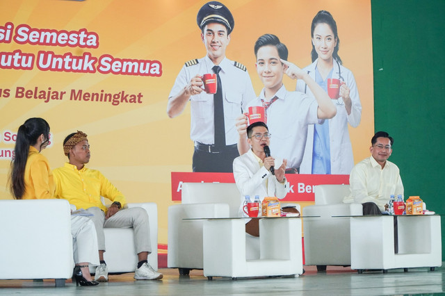 Rangkaian edukasi dari Energen dalam momentum Hari Pendidikan Nasional melalui kampanye Anak Energen Anak Berprestasi. Dok. Istimewa.