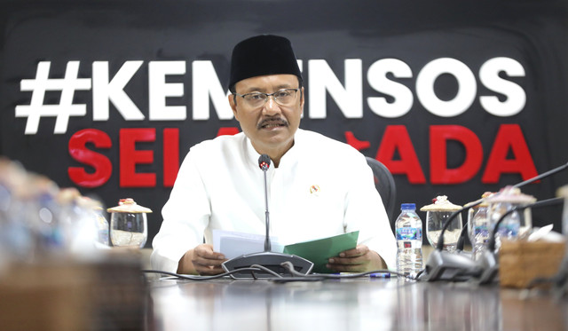 Menteri Sosial Saifullah Yusuf (Gus Ipul) saat memberikan sambutan secara virtual pada acara Temu Nasional ke-51 Pekerja Sosial Masyarakat yang digelar di Balige, Kabupaten Toba, Kamis (2/7/2026). Foto: Kemensos RI