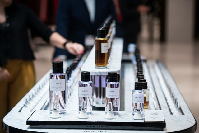 Ilustrasi parfum. Foto: Unsplash