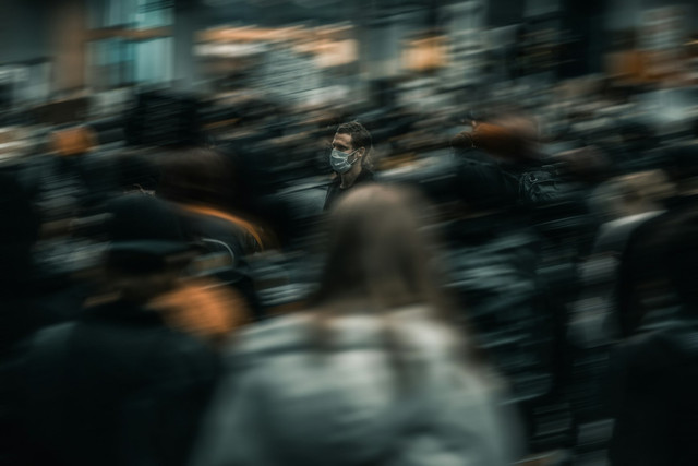 Ilustrasi Pluralistic Ignorance. Foto Unsplash.