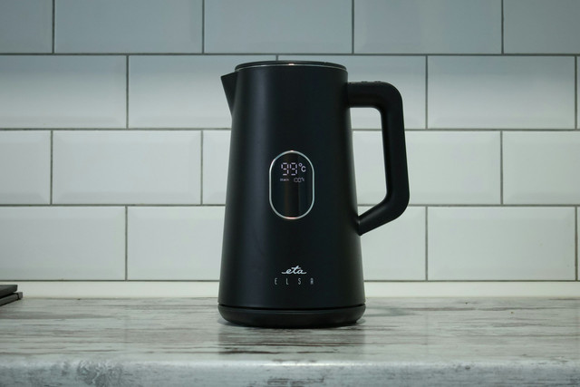 Ilustrasi teko listrik watt kecil 2026. Foto: Unsplash.