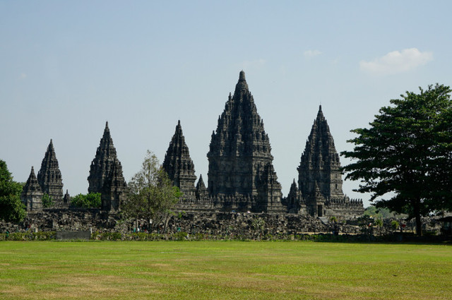 Ilustrasi Lineup Prambanan Jazz 2026 Day 2, Unsplash/Afif Ramdhasuma