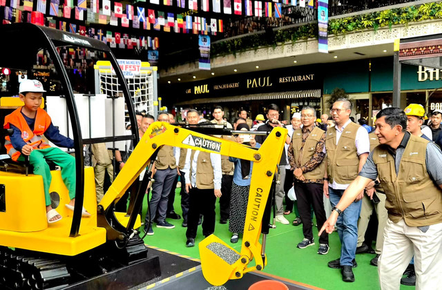 100 santri Darul Kirom ikuti Junior Miners Fun Fest 2026, Jumat (3/7/2026). MIND ID dukung akses pendidikan melalui bantuan perlengkapan sekolah. Foto: Dok. MIND ID