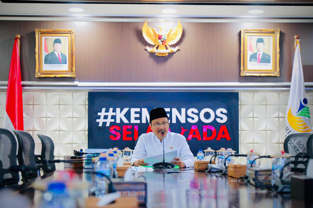 Gus Ipul ingatkan kepala Sekolah Rakyat se-Indonesia untuk perkuat koordinasi dan kesiapan sarana jelang MPLS TA 2026/2027, Jumat (3/7/2026). Foto: Dok. Kemensos