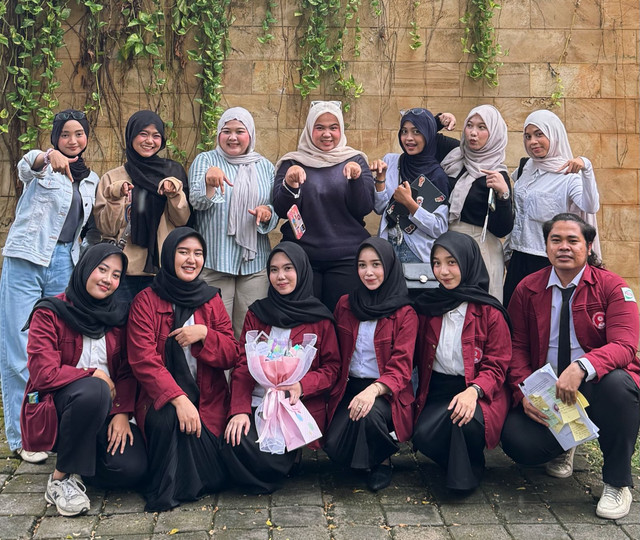 sumber : Dokumen Pribadi ( saat kuliah mengubah cara kita berteman melalui lingkungan kampus dan circle pertemanan baru).