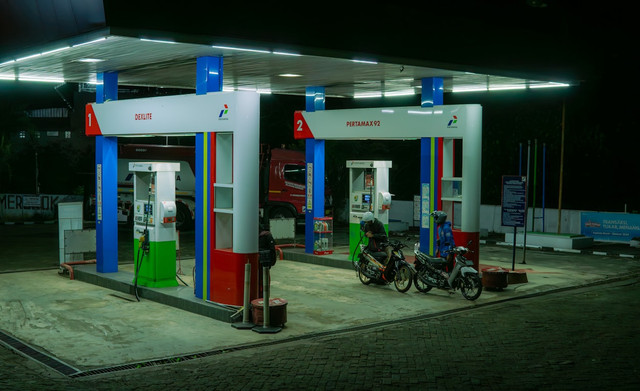 Ilustrasi info Internship Pertamina Group, foto: Unsplash/dzguevara