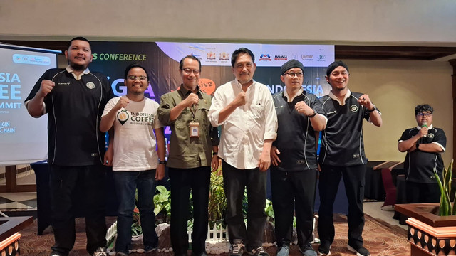 Konferensi pers Jogja Coffee Week (JCW) #6 di Loman Park Hotel Yogyakarta, Jumat (3/7). Foto: Pandangan Jogja/Dzaky F