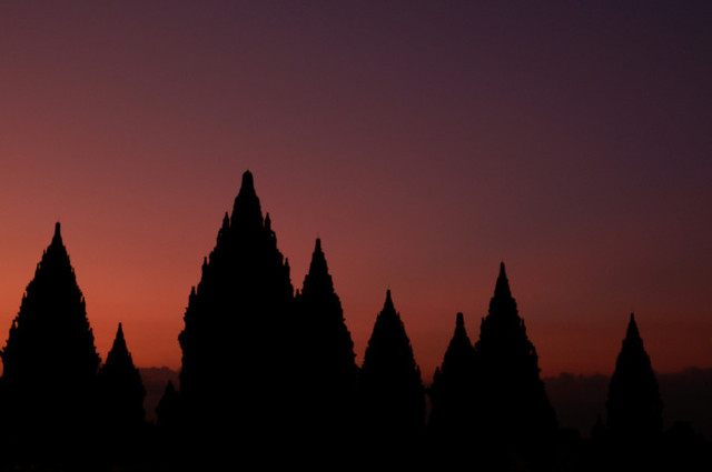 Ilustrasi Lineup Prambanan Jazz 2026 Day 3, Unsplash/Gilbertus Adin