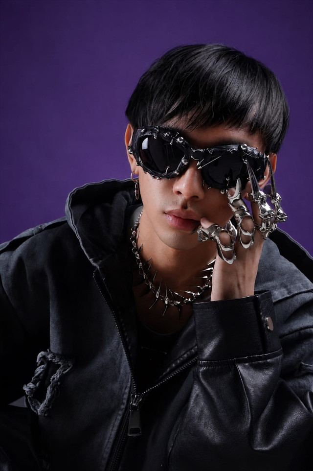 Pink Aggato rilis single perdana 'Dari Bali'. Foto: Dok. Istimewa