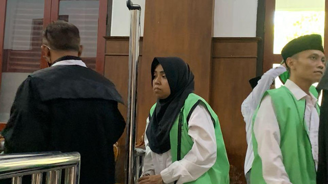 Terdakwa Murnita Triwidyaning saat menjalani sidang dakwaan di Pengadilan Negeri (PN) Surabaya, Kamis (2/7/2026). Foto: Dok. Istimewa