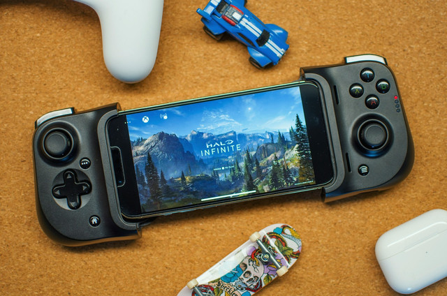 Ilustrasi gamepad telescopic terbaik. Foto: Unsplash