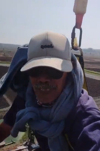 Petani di Tuban terbang pakai drone. Foto: Istimewa