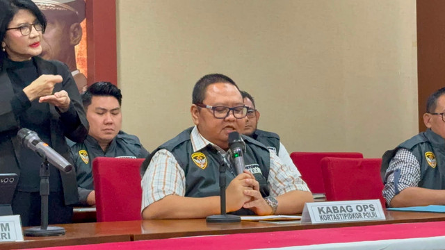 Kabag Ops Kortastipikor Polri, Kombes Ahmad Yusuf Afandi soal perkembangan kasus korupsi Pabrik Gula Assembagoes di Bareskrim Polri, Selasa (7/7/2026). Foto: Rayyan/kumparan
