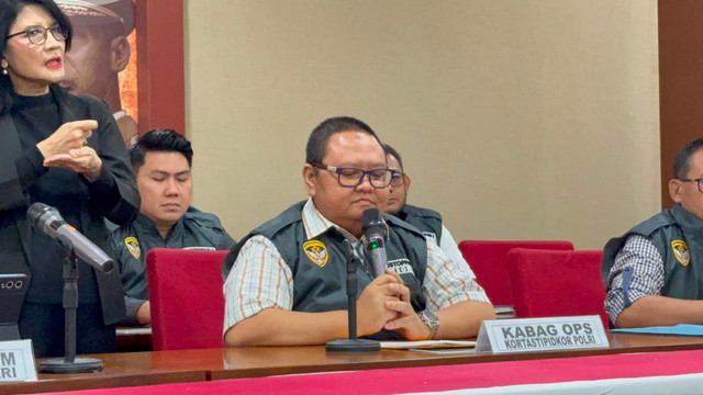 Kabag Ops Kortastipikor Polri, Kombes Ahmad Yusuf Afandi soal perkembangan kasus korupsi Pabrik Gula Assembagoes di Bareskrim Polri, Selasa (7/7/2026). Foto: Rayyan/kumparan
