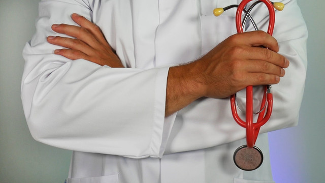 Ilustrasi ending Doctor on the Edge, foto bukan drama yang sebenarnya: Unsplash/Online Marketing
