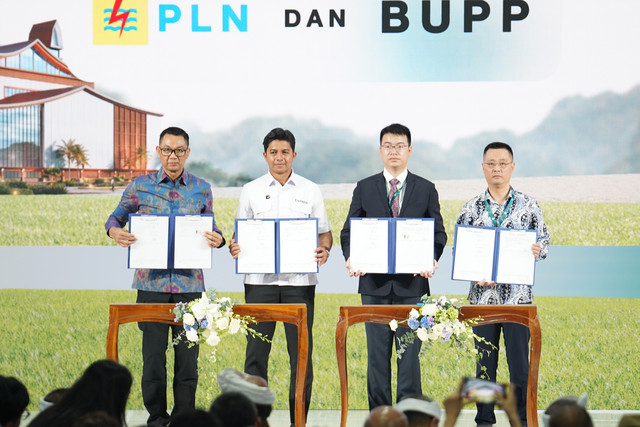 PT PLN (Persero) dan pengembang menandatangani Perjanjian Jual Beli Tenaga Listrik (PJBL) atau Power Purchase Agreement (PPA) dalam peresmian PSEL Bali, Rabu (8/7/2026). Foto: Dok. Danantara