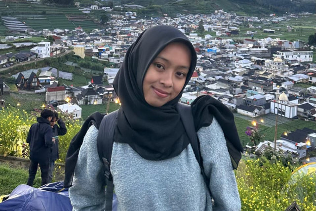 Mozza Axillia Gunarsa (19) warga Kabupaten Semarang yang hilang dari rumah setahun lamanya. Foto: Dok. Istimewa