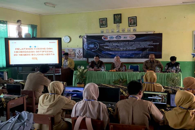 Pembukaan Pelatihan Koding dan Kecerdasan Artifisial Berbasis Scratch di SD Negeri Bojong Kerta Kota Bogor. Foto: Dok. Istimewa
