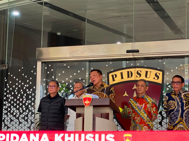 Jaksa Agung Muda Bidang Tindak Pidana Khusus Kejaksaan Agung, Febrie Adriansyah di Gedung Bundar Jampidsus, Jakarta, Jumat (10/7/2026). Foto: Aditya Nugraha/kumparan