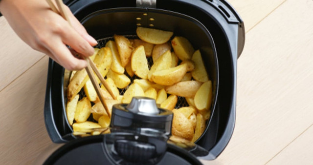 Ilustrasi merk air fryer terbaik Juli 2026. Foto: shutterstock
