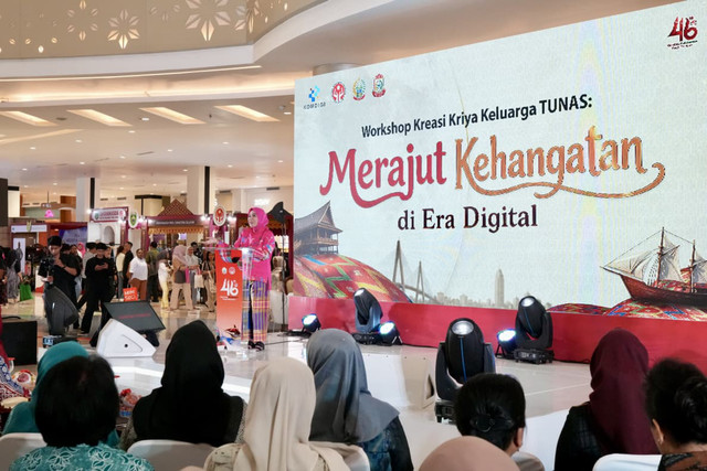 Ketua Harian Dekranas Tri Tito Karnavian ingatkan orang tua pentingnya pendampingan anak dalam penggunaan gawai guna menjaga kedekatan keluarga, Jumat (10/7/2026). Foto: Dok. Kemendagri