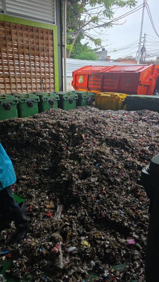 Produk RDF TPS 3R Menteng Atas, Jakarta Selatan. Foto: Dok: Dinas Lingkungan Hidup DKI Jakarta