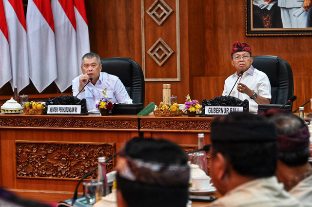 Menteri Perhubungan Dudy Purwagandhi meninjau Pelabuhan Celukan Bawang, di Kabupaten Buleleng, Bali, Kamis (9/7/2026). Foto: Kemenhub RI