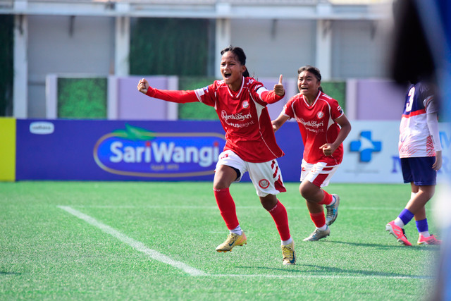 Selebrasi Goal Aksis U-15 usai menang di pertandingan semifinal melawan Mojang Priangan U-15 di HYDROPLUS Soccer League All-Stars 2026. Foto: Dok. Hydroplus Soccer League