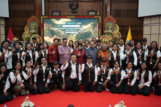 Kepala BPS RI Amalia Adininggar Widyasanti menghadiri Penguatan Komitmen Bersama Menyukseskan Sensus Ekonomi 2026 Provinsi Bali di Wisma Sabha Utama, Kantor Gubernur Bali, Sabtu (11/7/2026). Foto: BPS