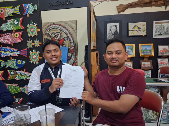 Kegiatan kuliah kerja nyata multidisiplin 1 Muhammad Firdaus Azidun Niam berjudul Edukasi Frekuensi Pemberian Pakan yang Tepat untuk Mendukung Efisiensi Budidaya Perikanan Di Desa Tambaksari, Kecamatan Rowosari, Kabupaten Kendal