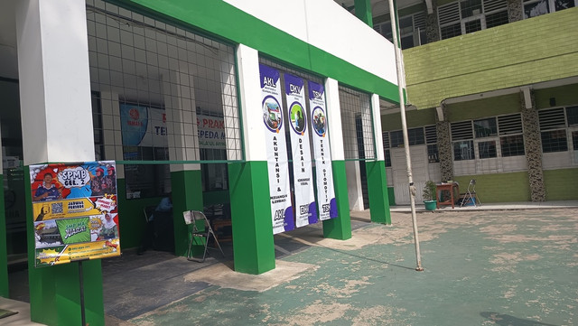 Sekolah bersiap melaksanakan MPLS, mengenali muridnya (foto pribadi)