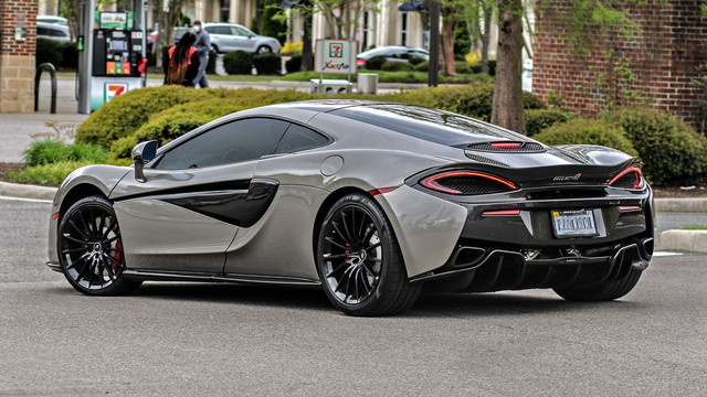 Ilustrasi membahas harga McLaren 720S. Foto: Pexels