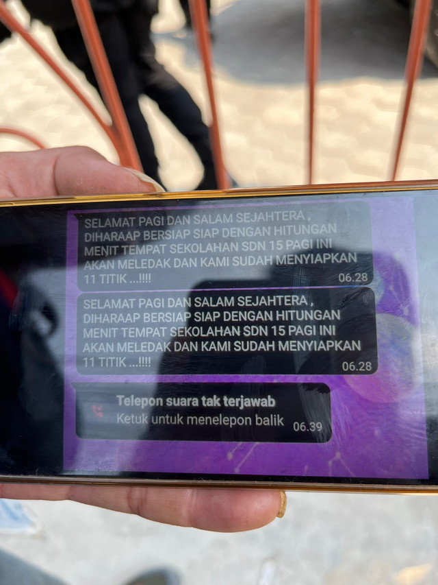 Isi Teror Bom yang disampaikan oleh pelaku kepada guru-guru di SDN 15 Srengseng Sawah, Jakarta Selatan. Foto: Dok. Istimewa