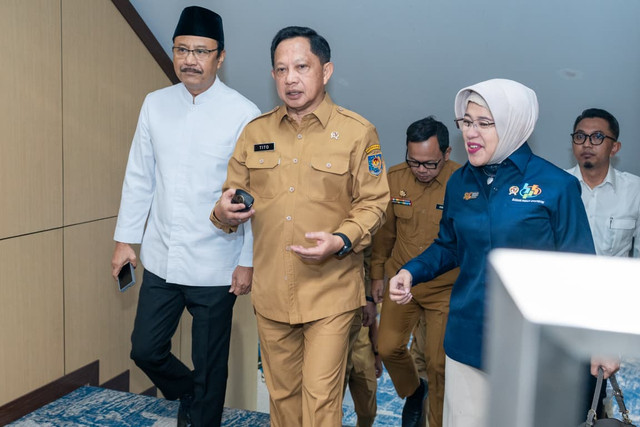 Menteri Sosial Saifullah Yusuf menghadiri Rapat Koordinasi Pengendalian Inflasi Daerah Tahun 2026 di Kantor Kementerian Dalam Negeri (Kemendagri), Jakarta Pusat, Senin (13/7/2026). Foto: Kemensos RI