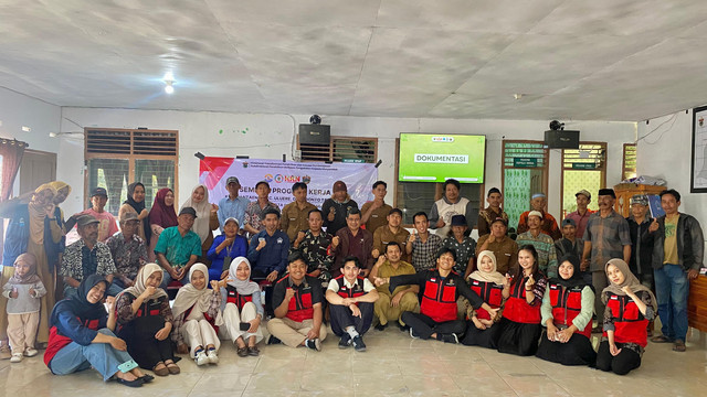 Dokumentasi Seminar Program Kerja KKN Unhas di Kantor Desa Bonto Tallasa