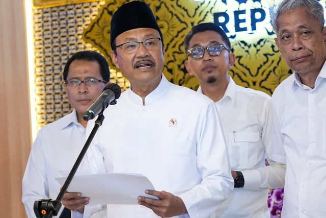 Mensos Gus Ipul tegaskan MPLS Sekolah Rakyat mengedepankan prinsip ramah anak dan nol toleransi terhadap segala bentuk kekerasan, Senin (13/7/2026). Foto: Kemensos RI