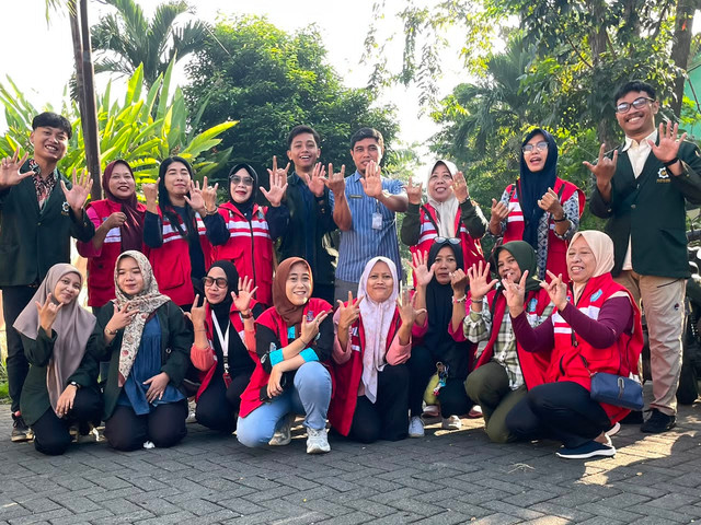 dokumentasi kegiatan pemeriksaan jentik