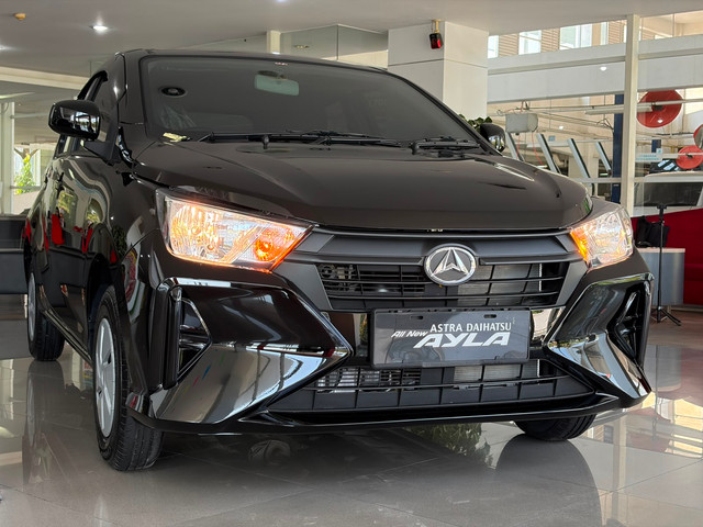 Daihatsu Ayla 1.0 M M/T. Foto: Syahrul Ghiffari/kumparan