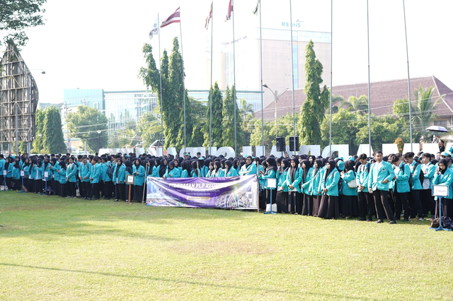 UMS Lepas 1.013 Mahasiswa untuk Praktik Persekolahan di Soloraya