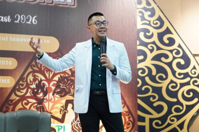 Semnas Farmasi UMS, dr. Gia Soroti Bahaya Jantung dan Stroke